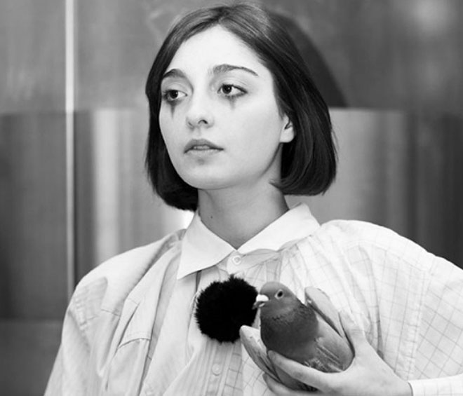 Amalia Ulman, Excellences & Perfections (Instagram Update, 8th July 2014), (#itsjustdifferent), 2015. Image courtesy of the artist and Arcadia Missa.