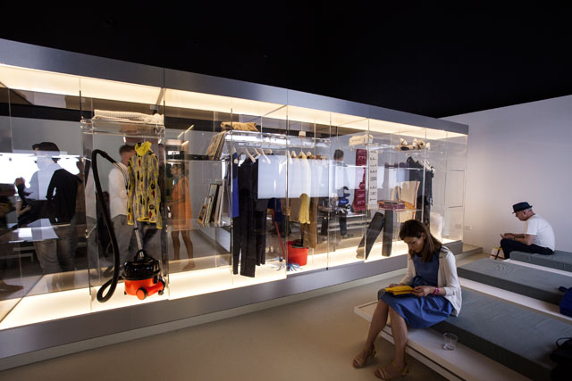UK Pavilion’s Home Economics invited five different architects, artists and designers to produce immersive full scale environments which explore the dimensions, commodities and typologies of home.