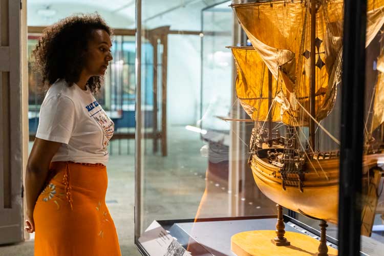 Dominique White during her Italian residency at Galata Museo del Mare, Genoa, 2023. Ph. TIWI.