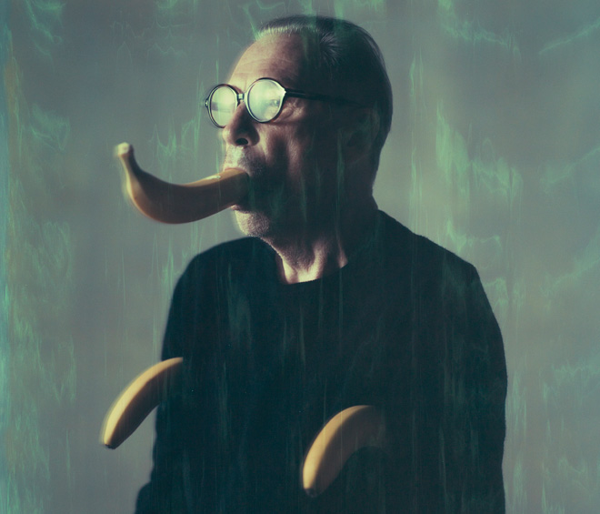Erwin Wurm, Untitled (P29), 2018 (detail). Polaroid, 80 x 56 cm. Courtesy Galerie Thaddaeus Ropac, London, Paris, Salzburg. © Erwin Wurm/DACS, 2019.