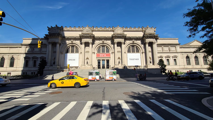 Yoko Ono, DREAM TOGETHER, 2020, The Metropolitan Museum of Art, New York. Photo: Miguel Benavides.