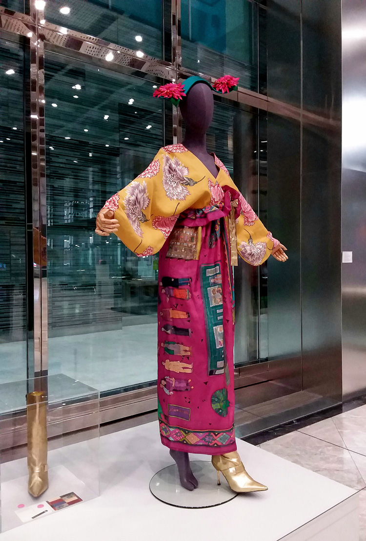 Silvia Ziranek, outfit from Most/ly Motif/ly performance, Crafts Council, 2002. Photo: Verdi Yahooda / Stephen White.